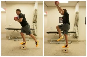 Griff Squats Beginning with Ball at Chest