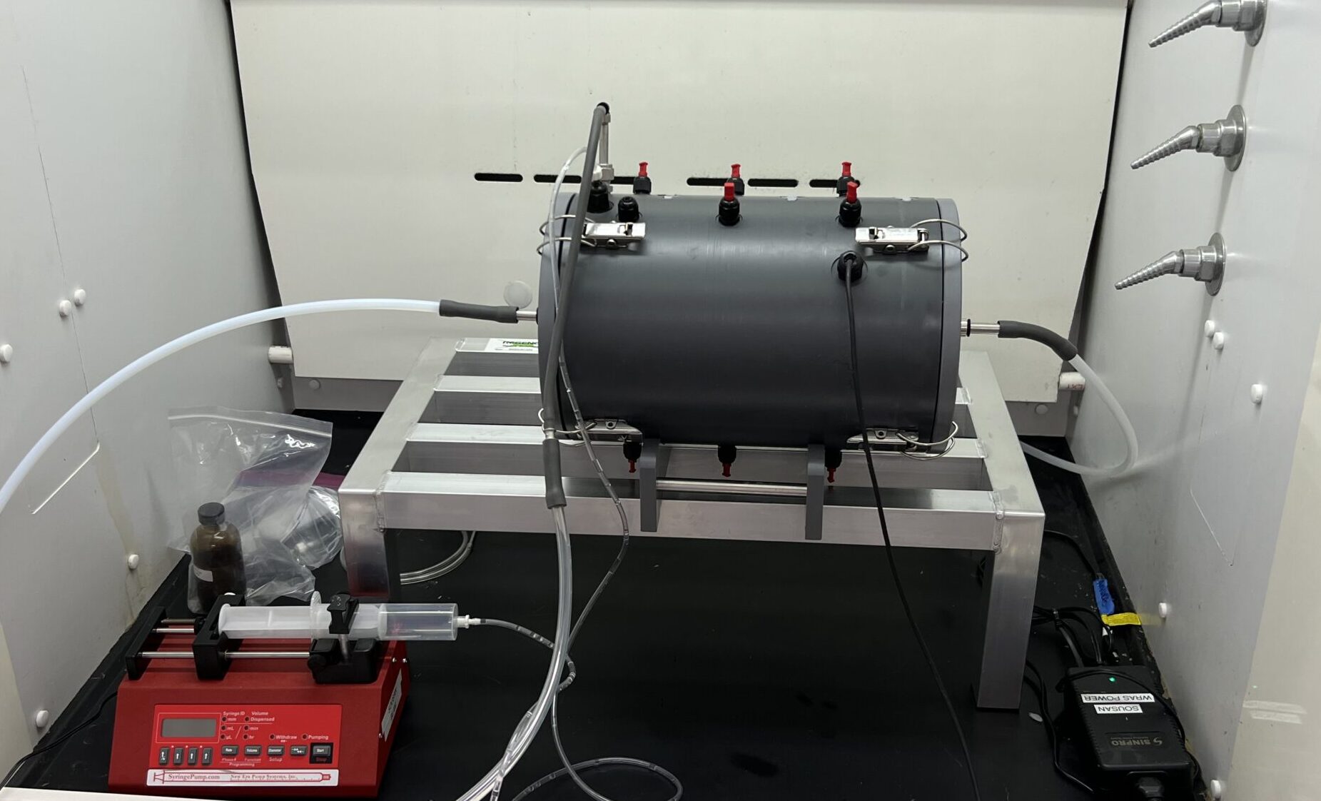 Read more about the article Drs. Richards and Sousan Publish Study on Novel Wind Tunnel for Testing Efficacy of Insecticide Products