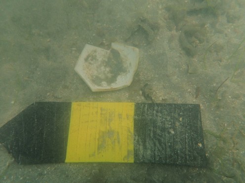 Ironstone ceramic base found in situ during the 2018 field project (Emily DiBiase and Joel Cook/ECU and CCB Embajadores, 2018).