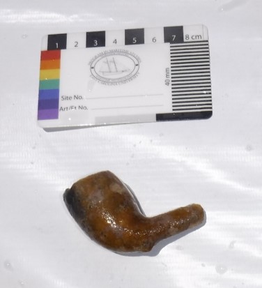 Profile view of ceramic pipe found during the 2018 field project (ECU and CCB Embajadores, 2018).
